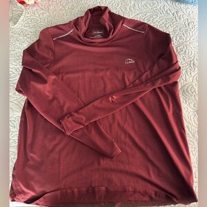 NWOT LLBean size L women’s workout top maroon